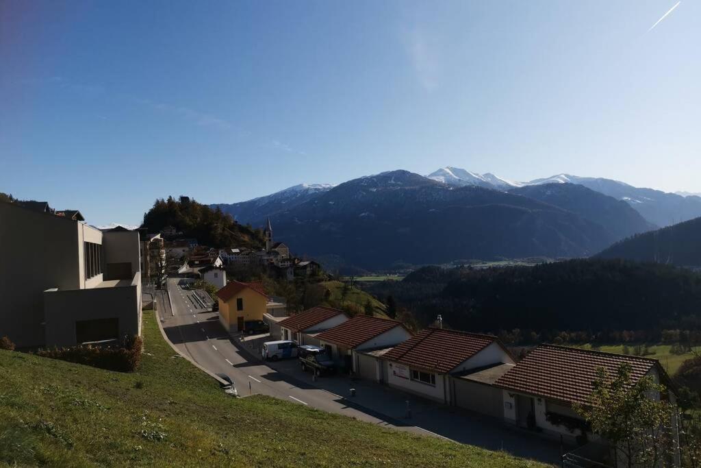 Ferienwohnung In Trin Esterno foto